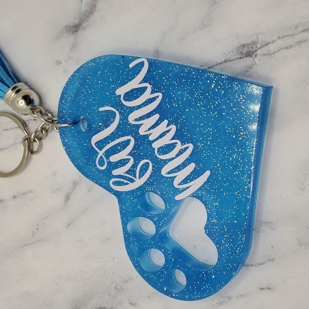 Handmade Fur Mama Resin Keychain - Picture 6 of 10